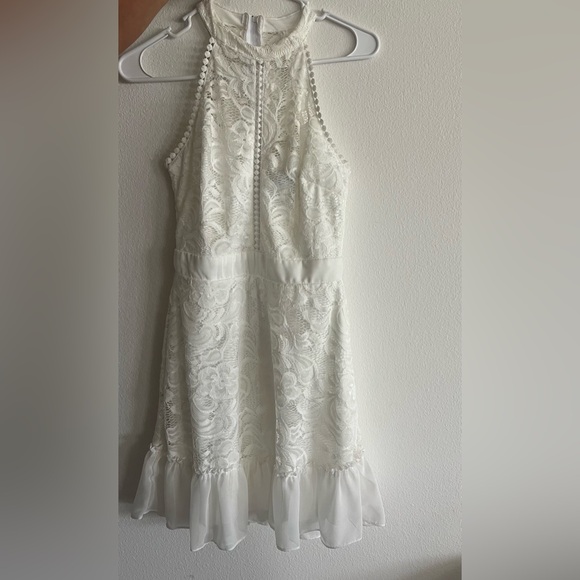 White Elegant Halter Neck Dress - Picture 1 of 1